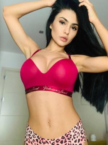 Жанна Светлая Брюнетка